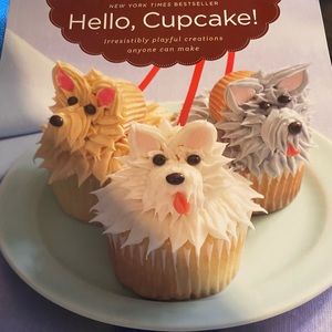 Hello, Cupcake Creation Bestseller Book